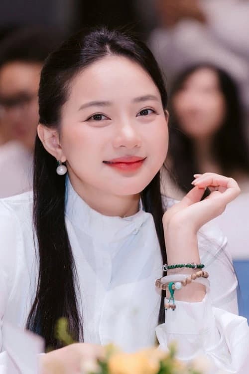 Phan Nhu Thao foto
