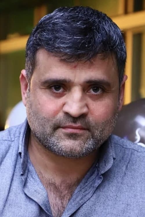 Şahin Qəhrəman foto