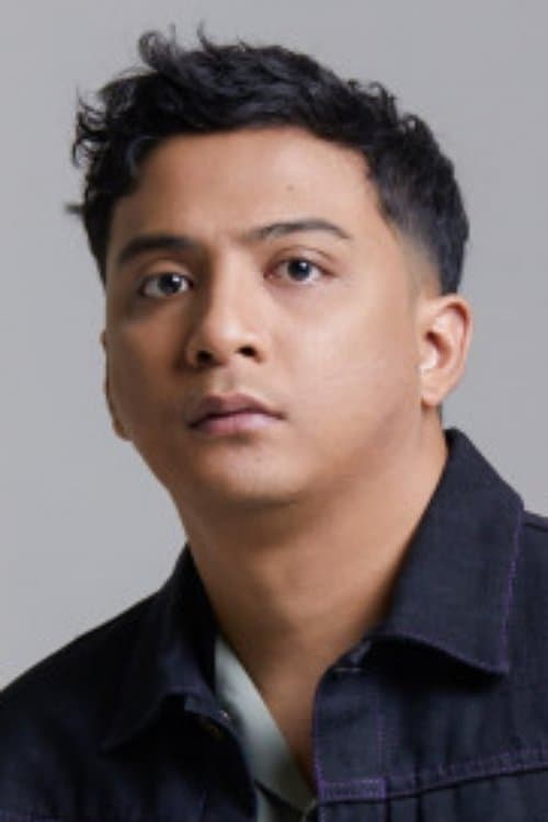 Sal Priadi foto