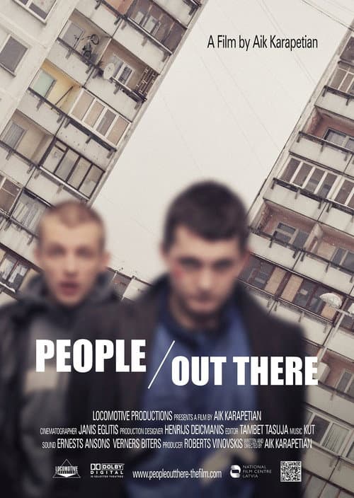 Cilvēki tur (2012) poster