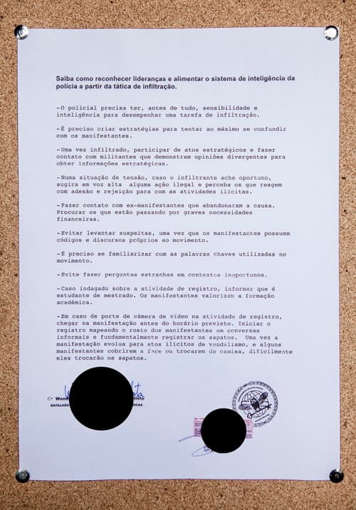 Não é Sobre Sapatos (2014) poster