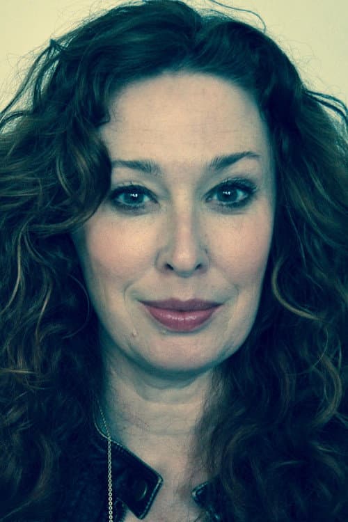 Mylinda Hull foto