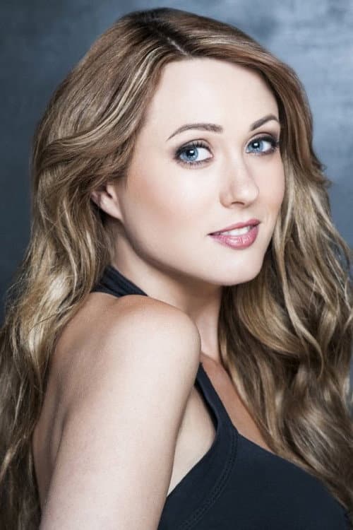 Claire Alan foto