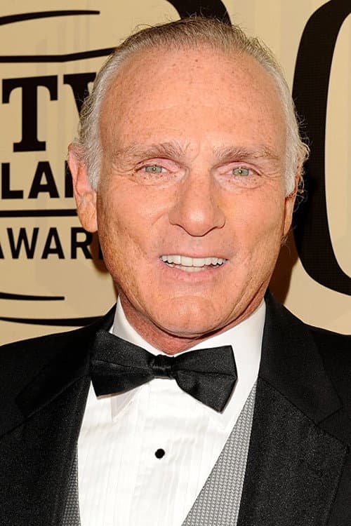 Joe Regalbuto foto