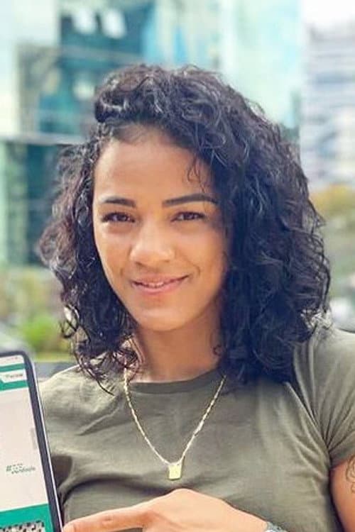 Vivianne Araújo foto