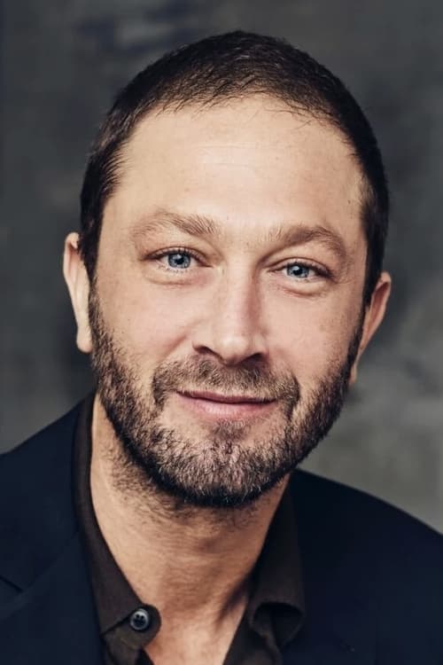 Ebon Moss-Bachrach foto
