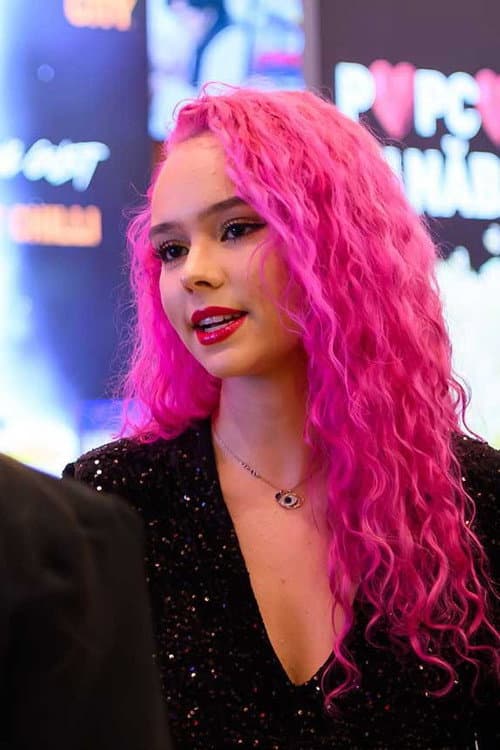 Yeliz Mustafa foto