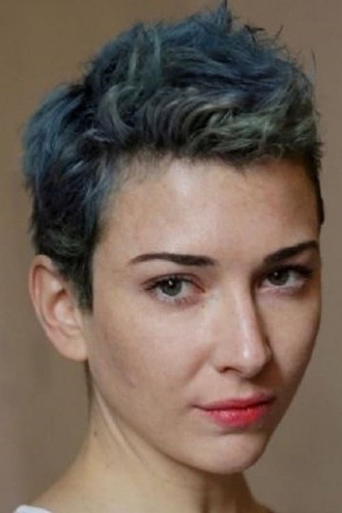 Ava Verne foto
