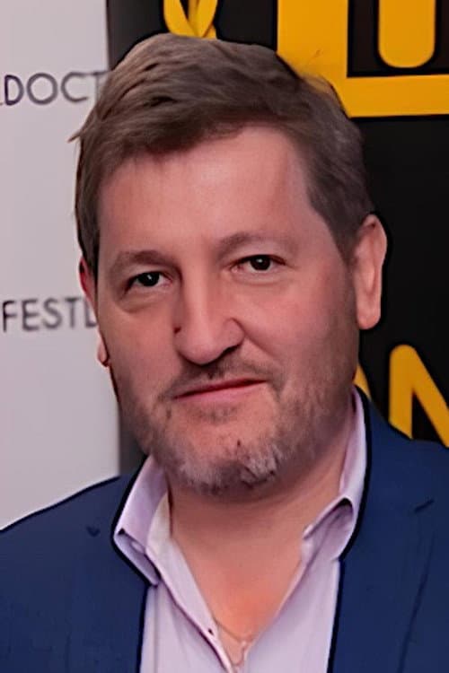 Joe Ahearne foto
